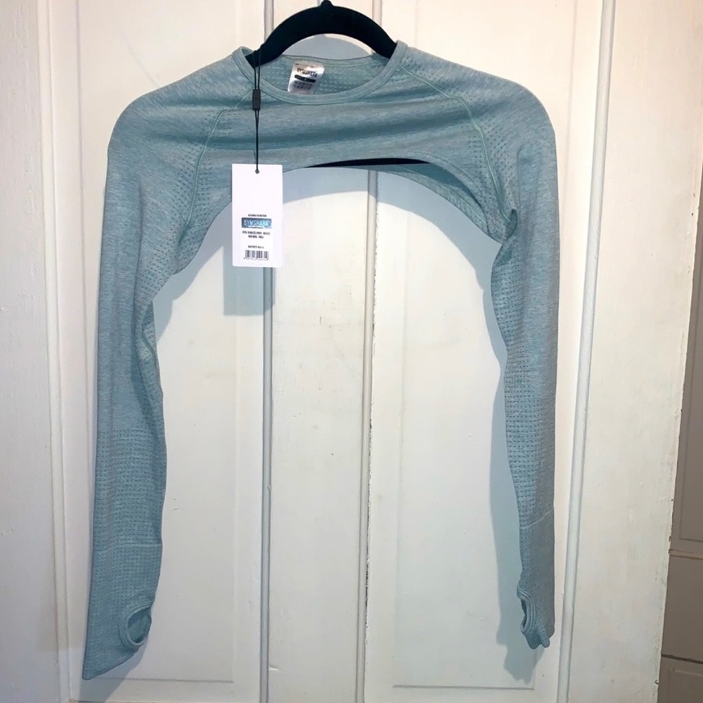 Gymshark shrug. NWT